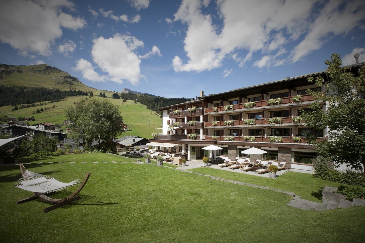 Hotel Berghof Lech am Arlberg Bagian luar foto